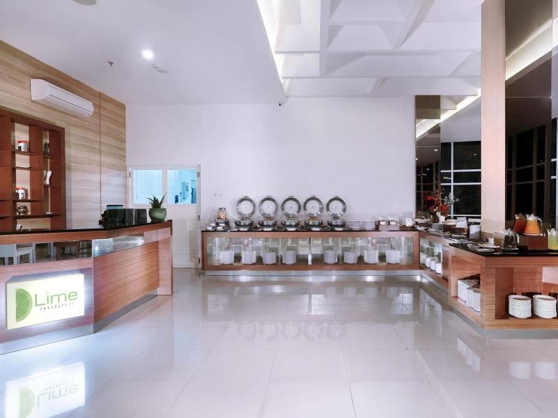Favehotel Simpang Lima - Semarang Exterior foto